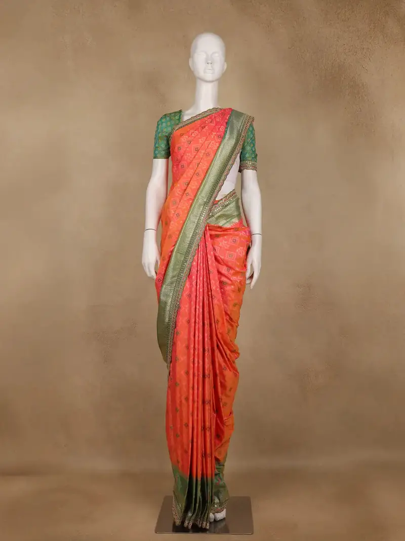 Peach Geometric Diamond Designed Silk Saree 1