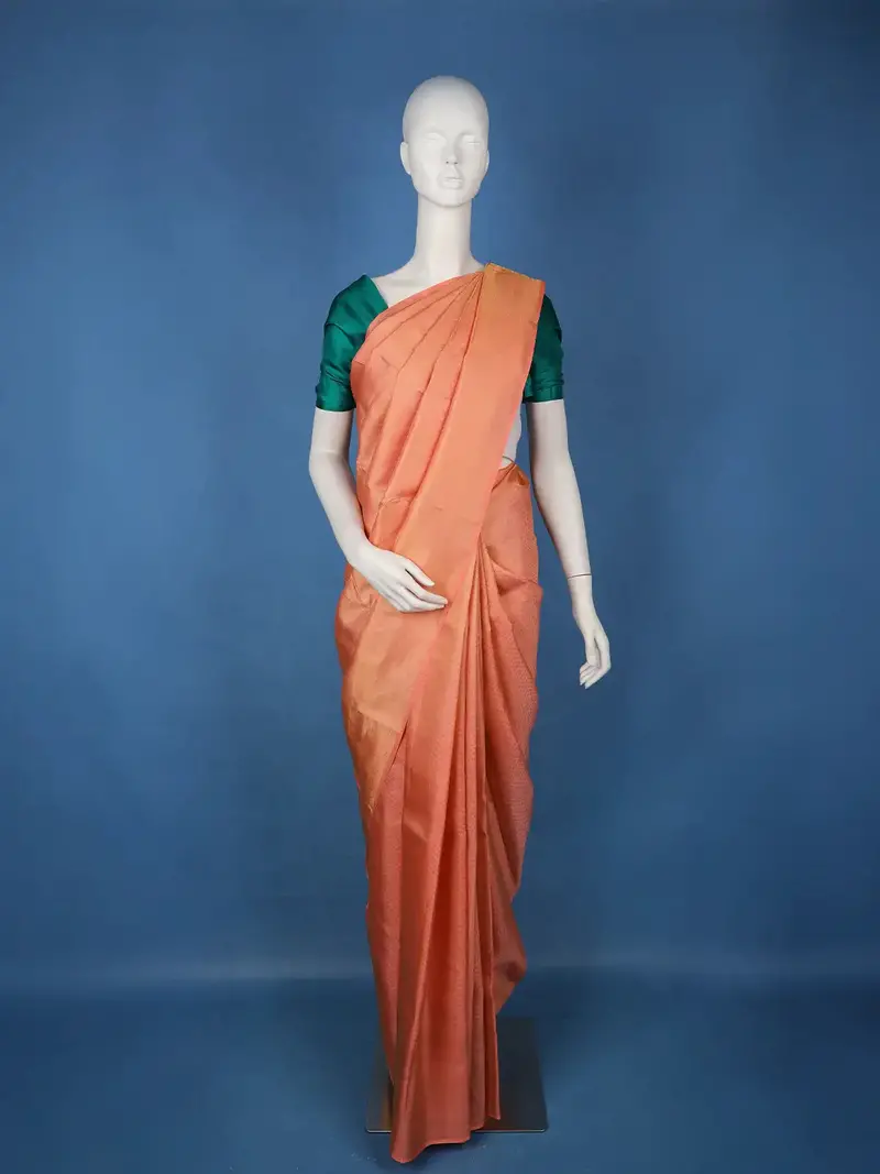 Peach Geometric Woven Pure Silk Saree With Contrast Teal Blue Pallu And Blouse 1
