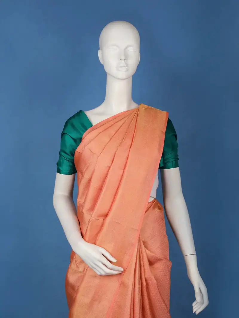 Peach Geometric Woven Pure Silk Saree With Contrast Teal Blue Pallu And Blouse 2
