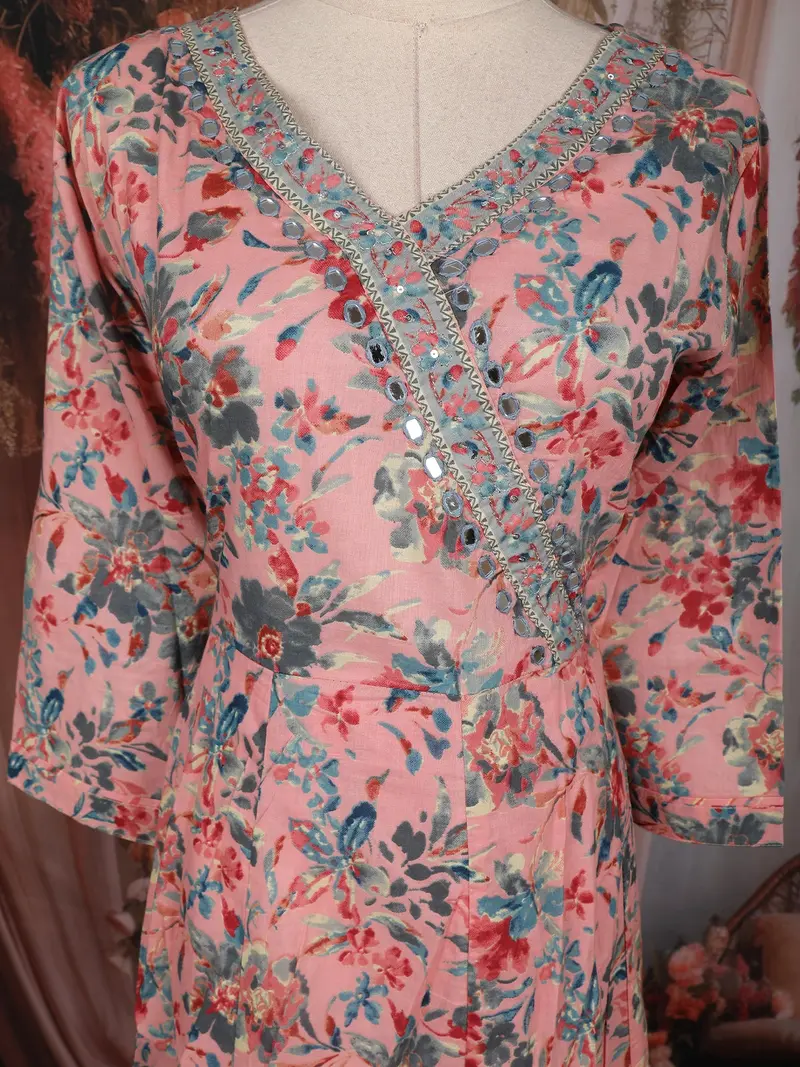 Peach Pink Floral Printed Cotton Salwar Suit With Dupatta 5