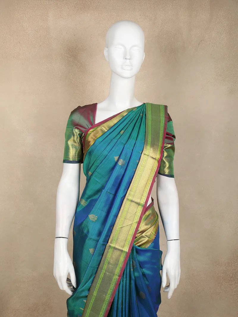 Peacock Blue Butta Design Woven Pure Kanchipuram Silk Saree 2