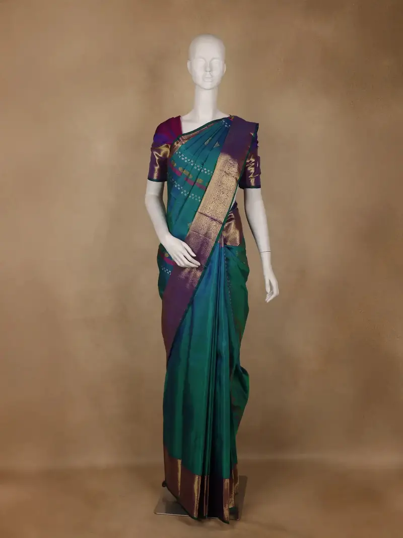 Peacock Blue Floral And Paisley Woven Pure Kanchipuram Silk Saree 1