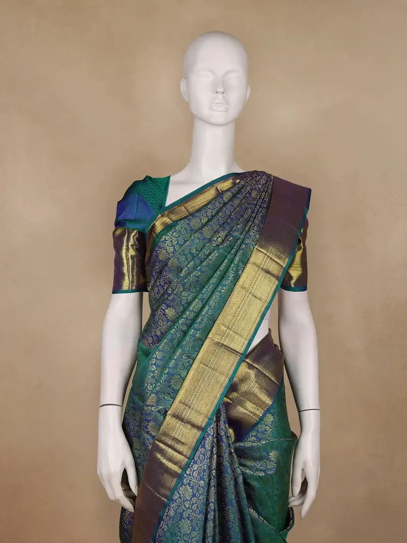 Peacock Blue Floral Woven Pure Kanchipuram Silk Saree 2