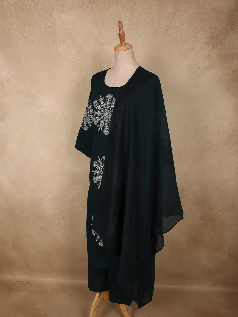 Peacock Blue Thread Embroidered Design Cotton Salwar Suit With Dupatta 4