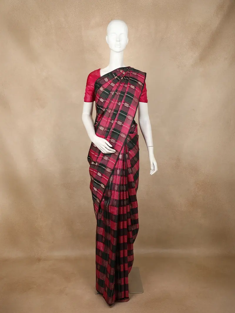 Pink And Black Checked Woven Kanchipuram Silk Saree 1