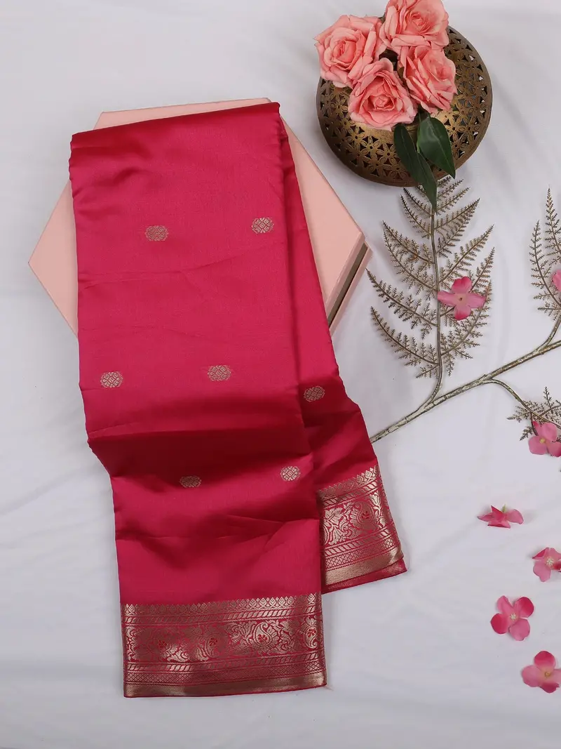 Pink Butta Woven Design Soft Silk Saree With Zari Border 1