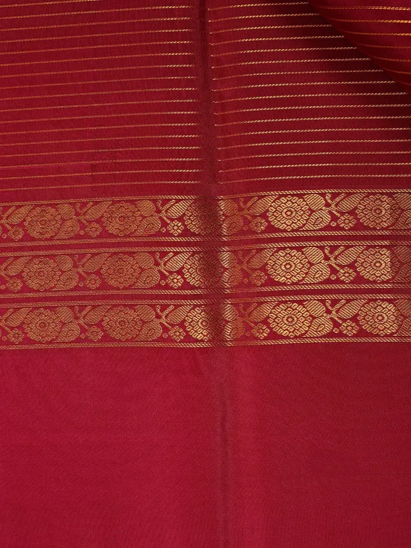 Pink Checkered Woven Pure Kanchipuram Silk Saree 2