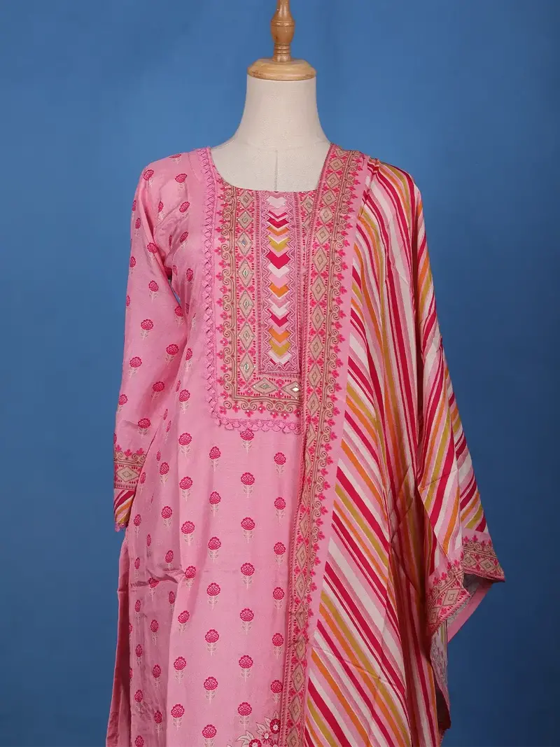 Pink Floral Design Printed Cotton Salwar Suit 2