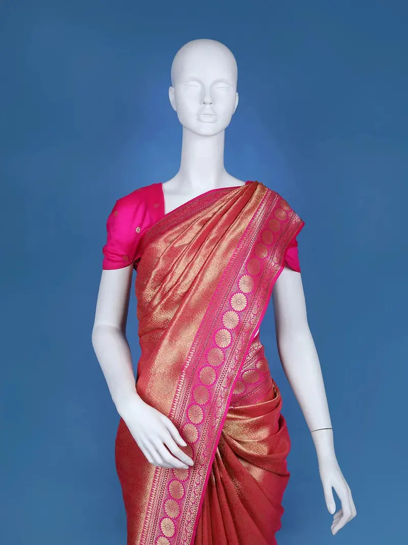 Pink Floral Designed Bridal Banarasi Silk Saree 2