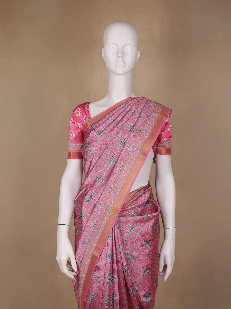 Pink Floral Designed Semi Silk Saree 2