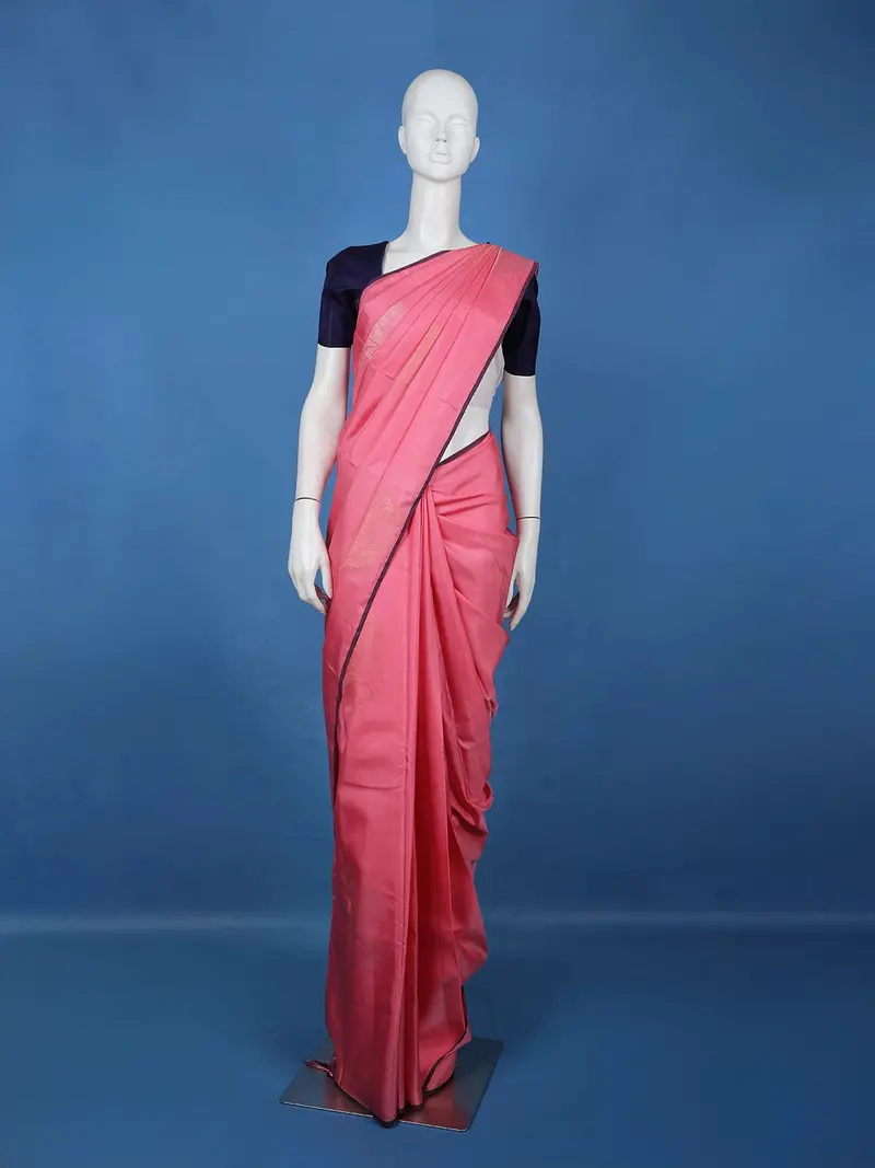 Pink Floral Motif Woven Pure Kanchipuram Silk Saree 1