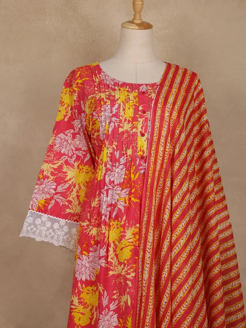 Pink Floral Printed Cotton Salwar Suit With Dupatta 3