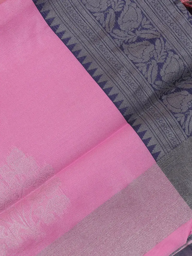 Pink Geometric Diamond Designed Silk Saree 2