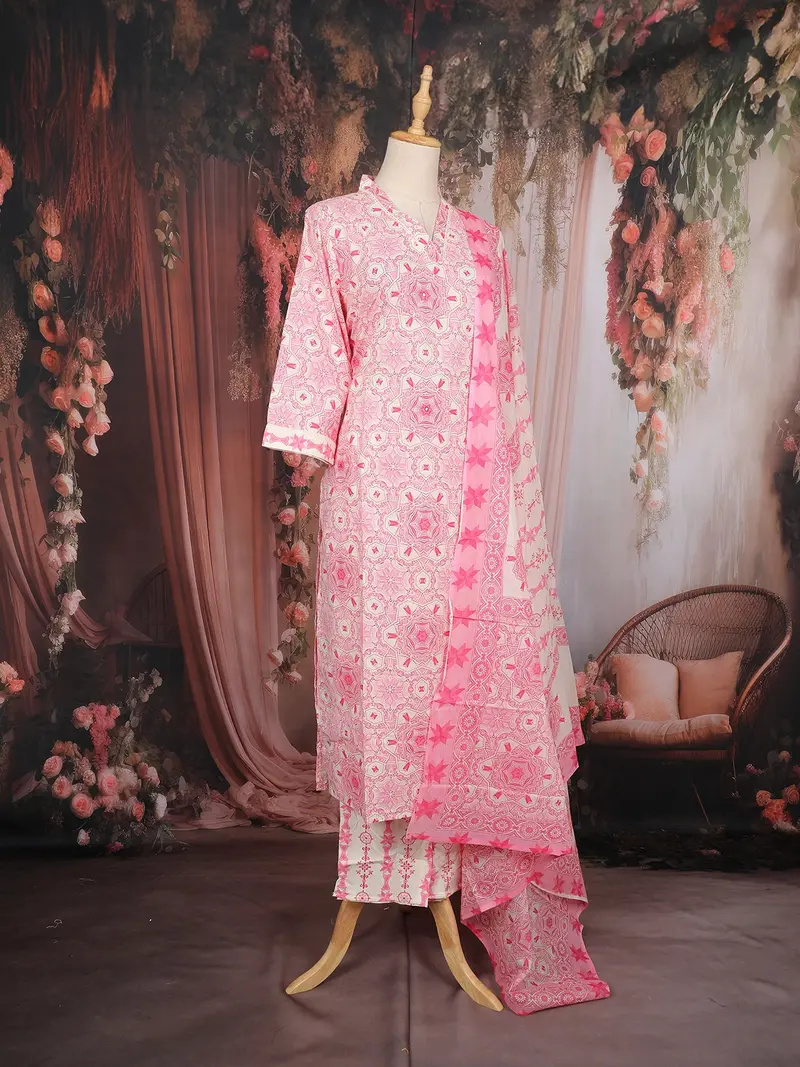 Pink Geometric Printed Cotton Salwar Suit With Dupatta 3