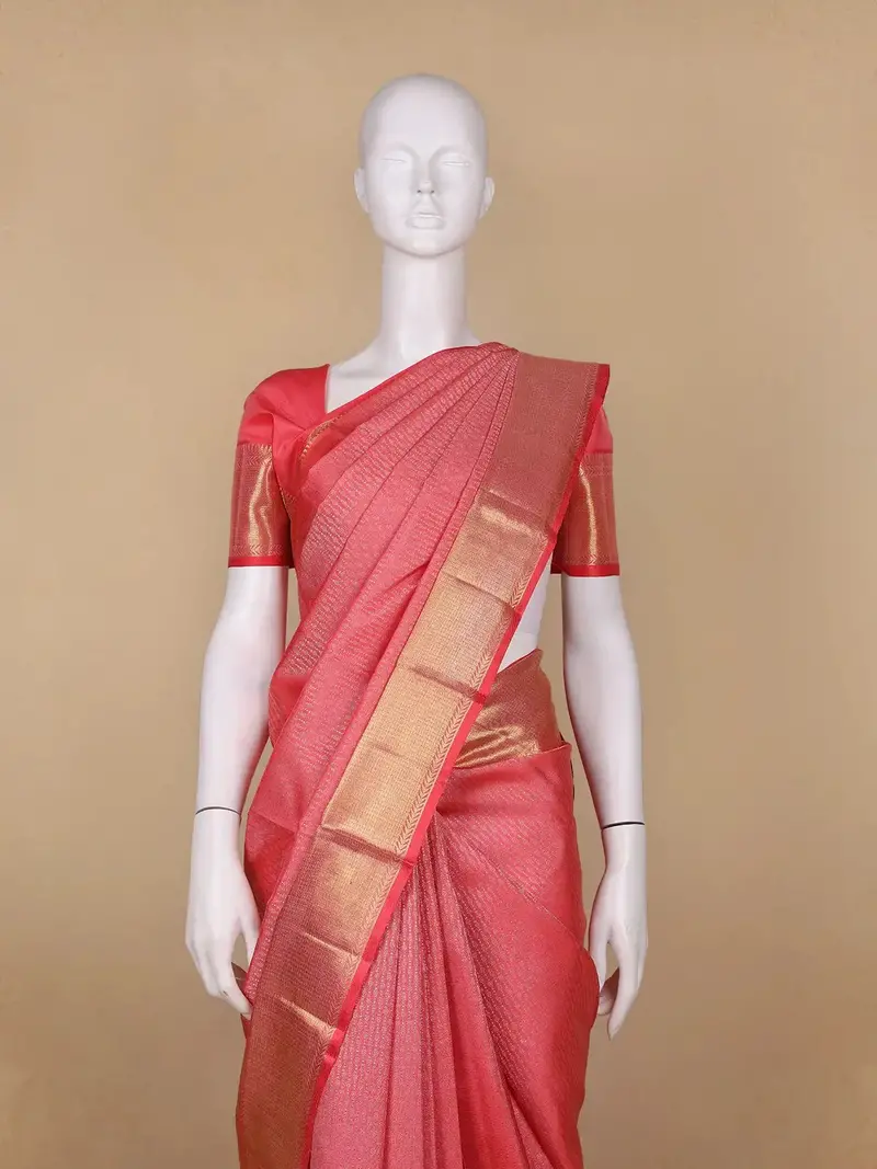 Pink Geometric Woven Pure Kanchipuram Silk Saree With Zari Border 2