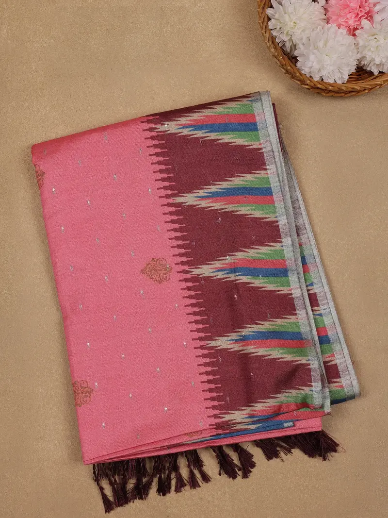Pink Paisley Designed Soft Silk Saree 1