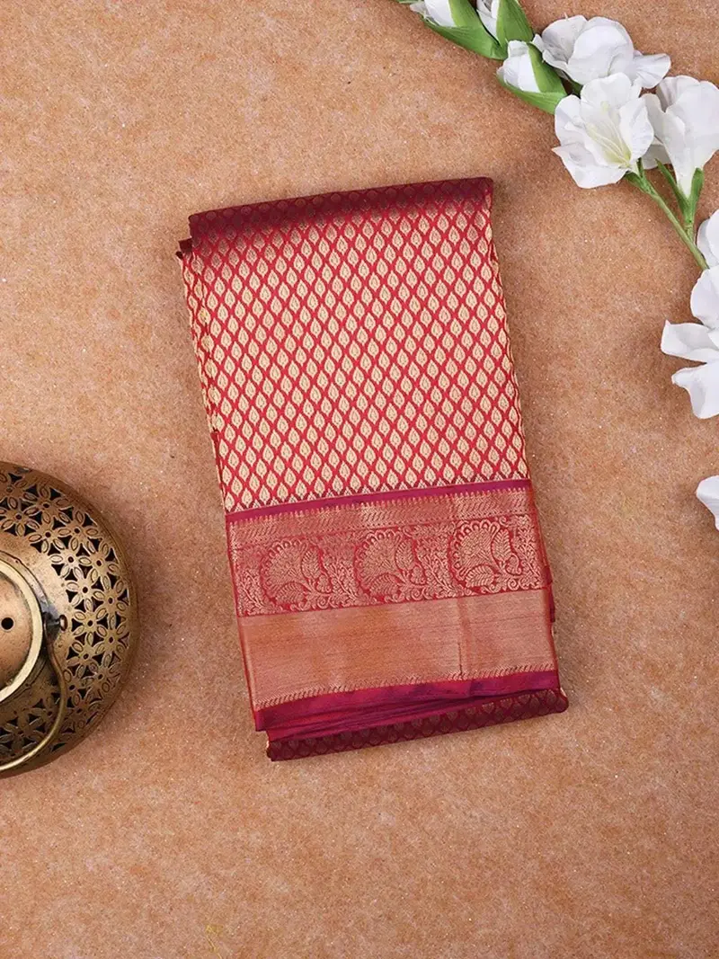 Pink Pure Kanchipuram Bridal Silk Saree With Leaf Jacquard On The Body With Designed Border 1