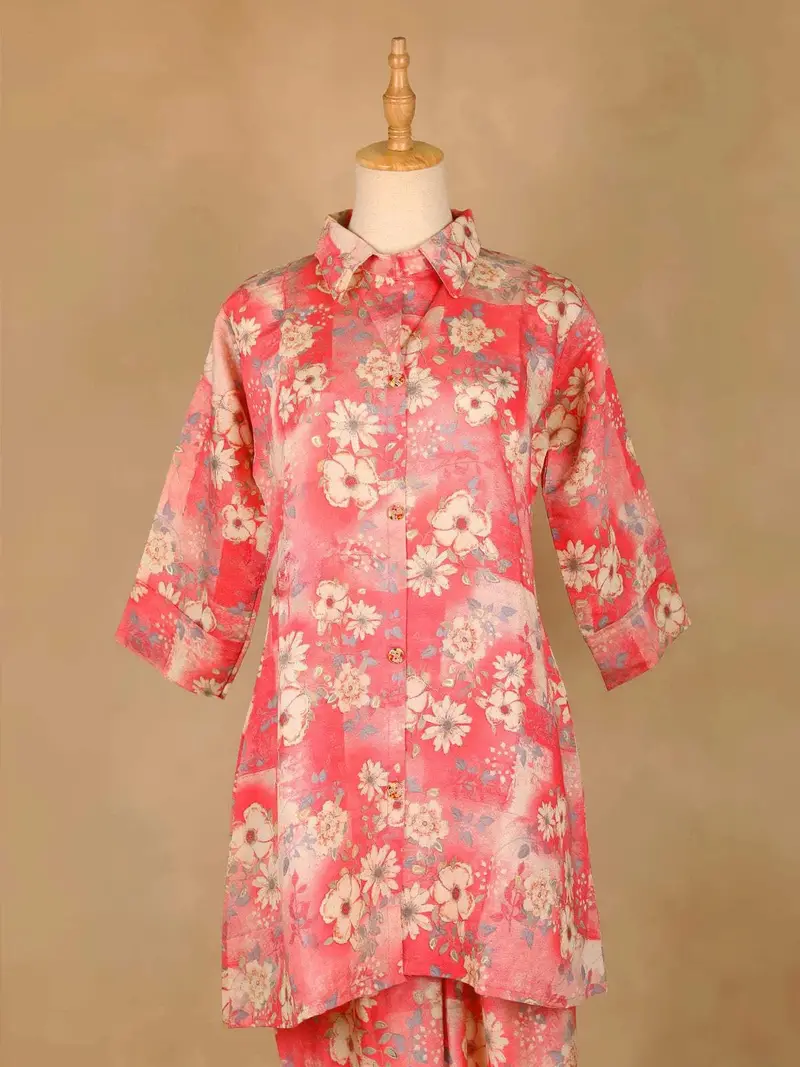 Pink Salwar Suit With Floral Prints And 3/4 Sleeve 2