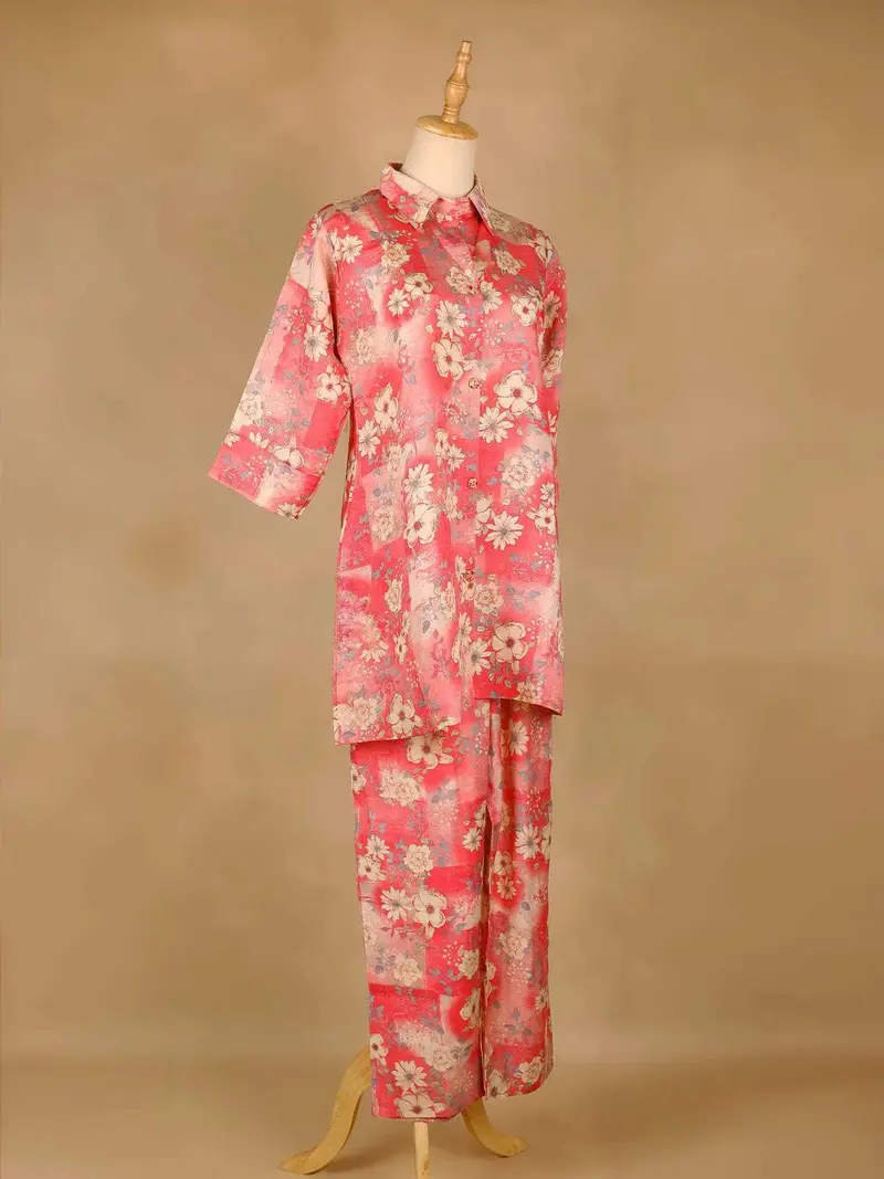 Pink Salwar Suit With Floral Prints And 3/4 Sleeve 4