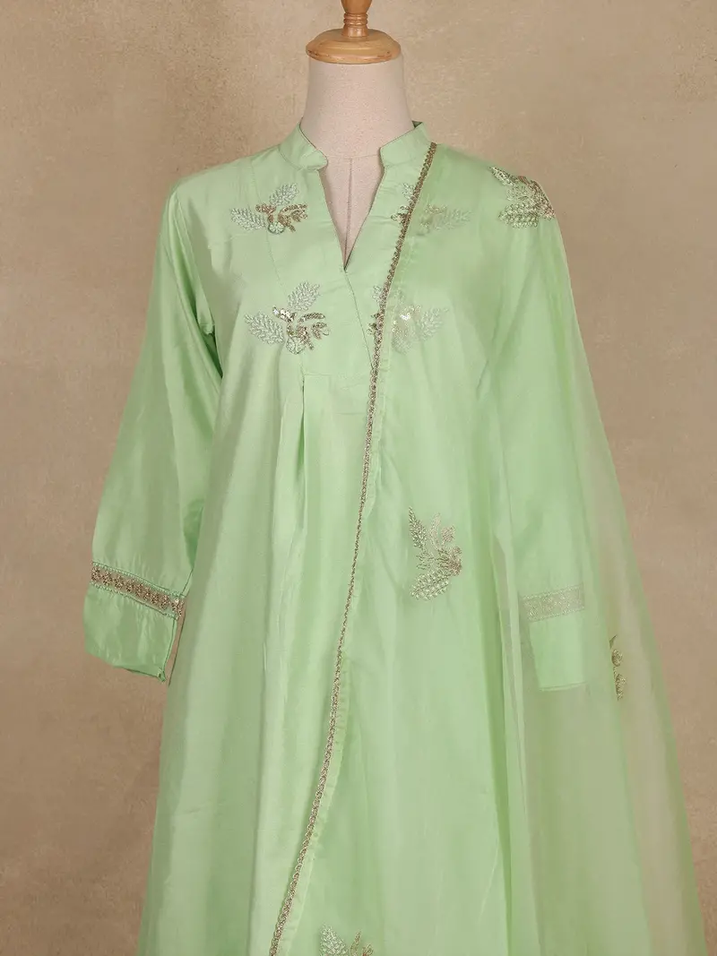 Pista Green Floral Sequins Embroidered Silk Salwar Suit 2