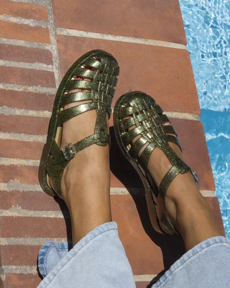 Possession Green Gold Glitter 11