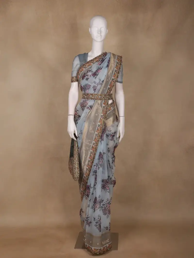 Powder Blue Floral Design Organza Saree With Embellished Border And Contrast Pallu 1