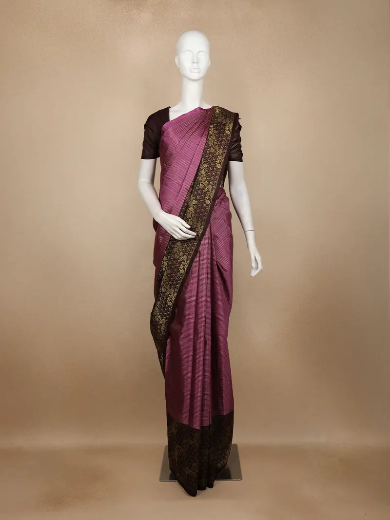 Purple Checked Woven Pure Kanchipuram Silk Saree With Contrast Brown Zari Border 1