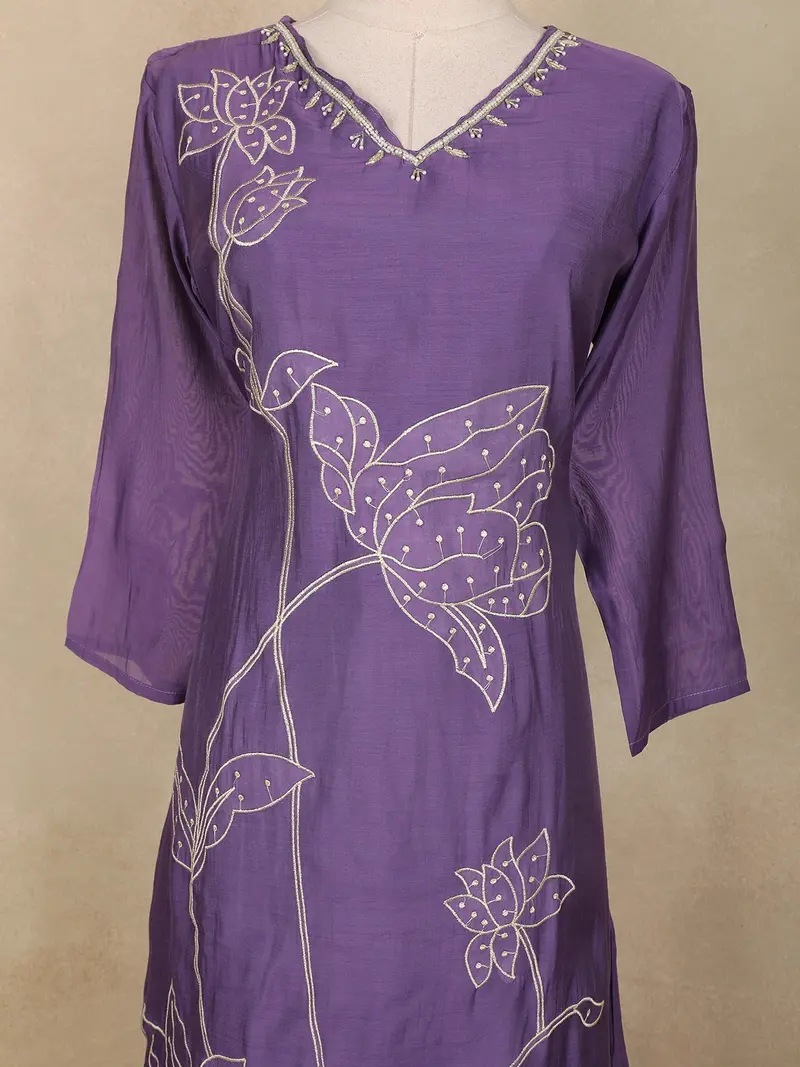 Purple Floral Thread Embroidered Design Cotton Straight Cut Salwar Suit 5