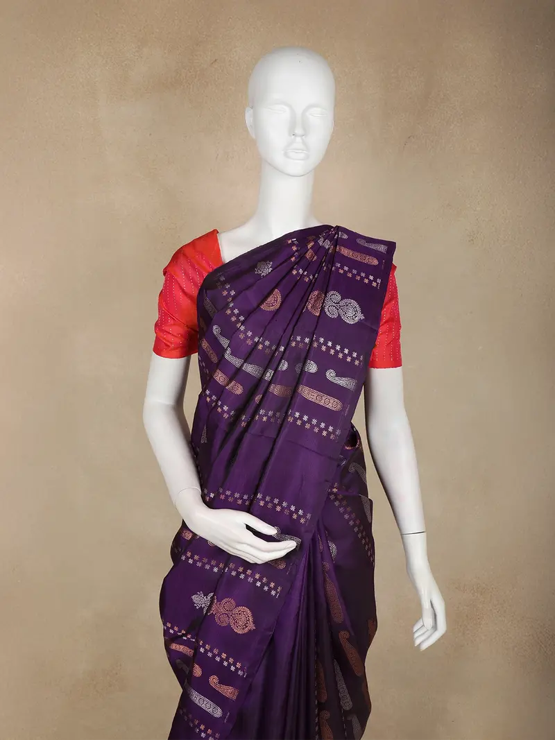 Purple Paisley Butta Woven Kanchipuram Silk Saree 2