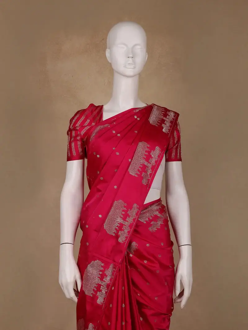 Queen Pink Butta Design Tussar Silk Saree 2