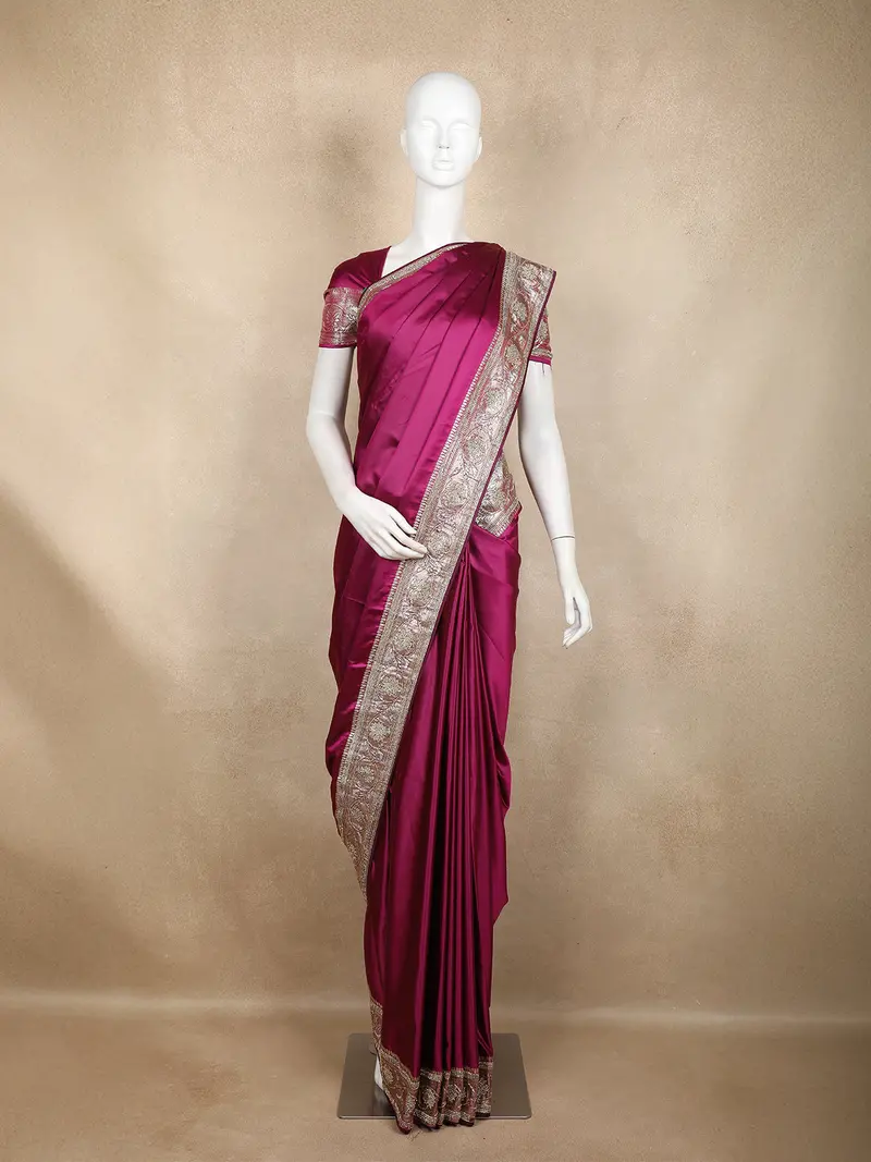 Queen Pink Designed Border Satin Saree 1