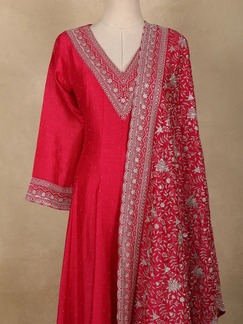 Queen Pink Dotted Design Georgette Anarkali Salwar Suit With Dupatta 2