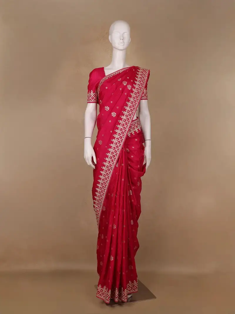 Queen Pink Floral Design Embroidered Georgette Saree 1