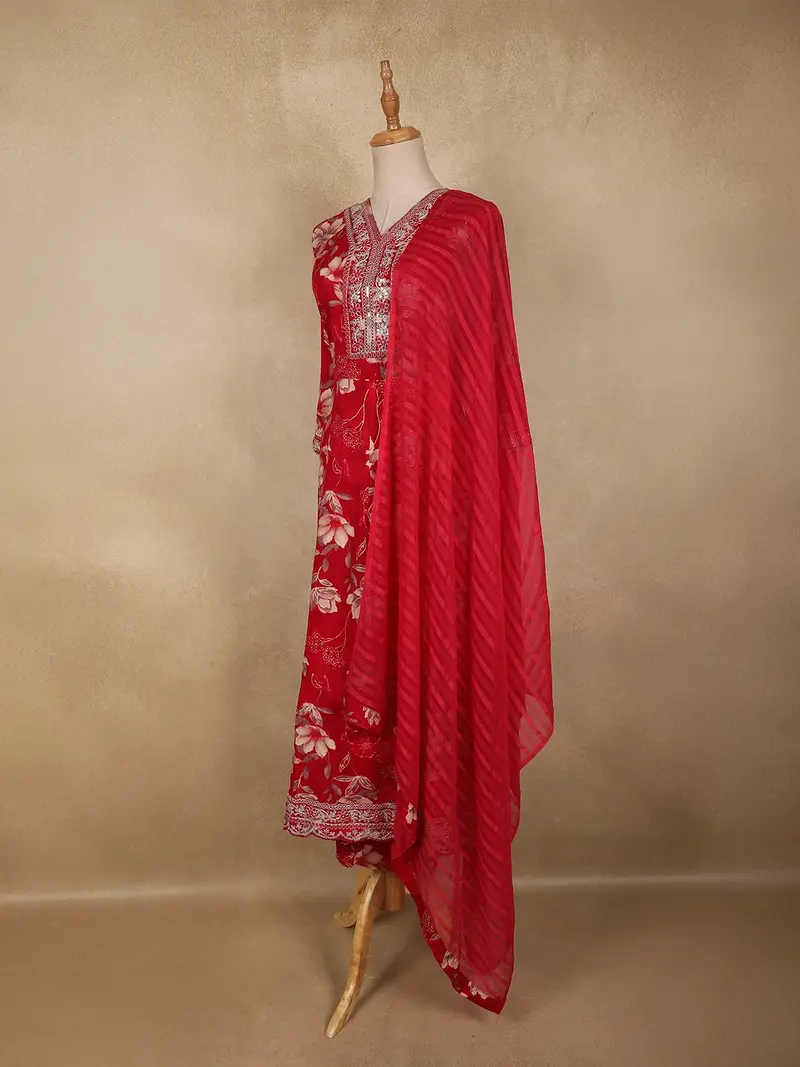 Queen Pink Floral Embroidered Design Cotton Straight Cut Salwar Suit With Dupatta 3
