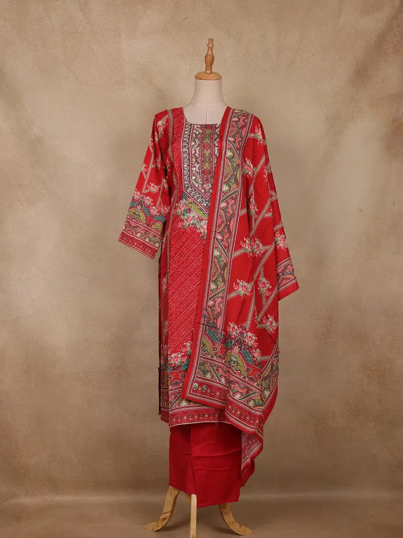 Queen Pink Floral Printed Crepe Salwar Suit With Dupatta 1