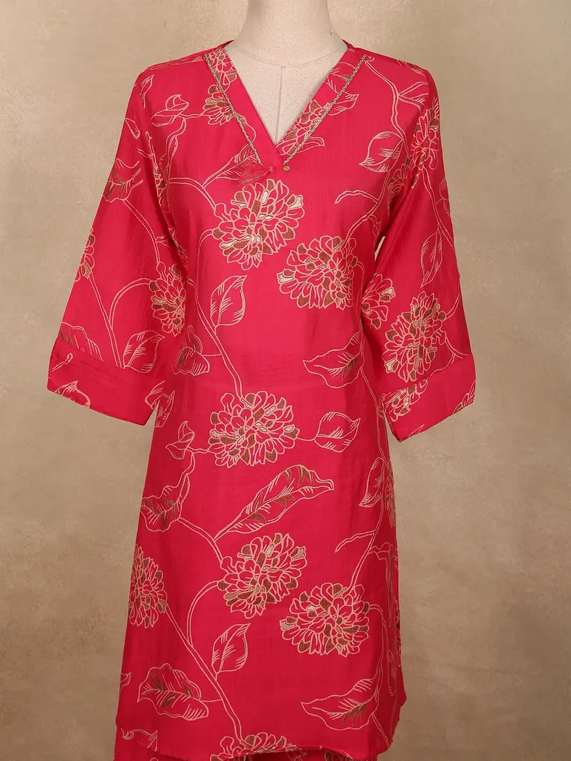 Queen Pink Floral Printed Design Cotton Co-Ord Set 2