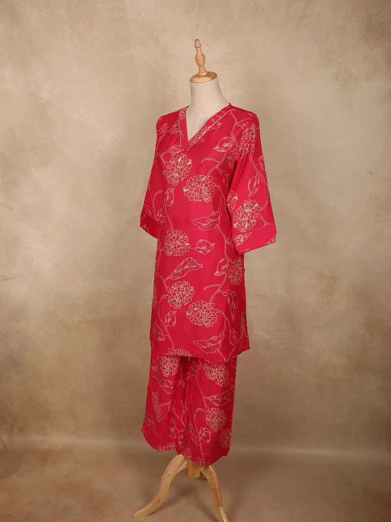 Queen Pink Floral Printed Design Cotton Co-Ord Set 4