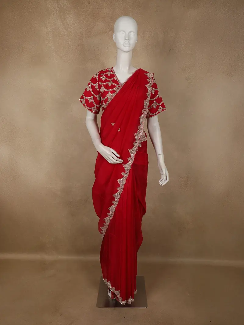 Queen Pink Floral Sequins And Beads Embroidered Design Organza Designer Saree With Designer Blouse 1