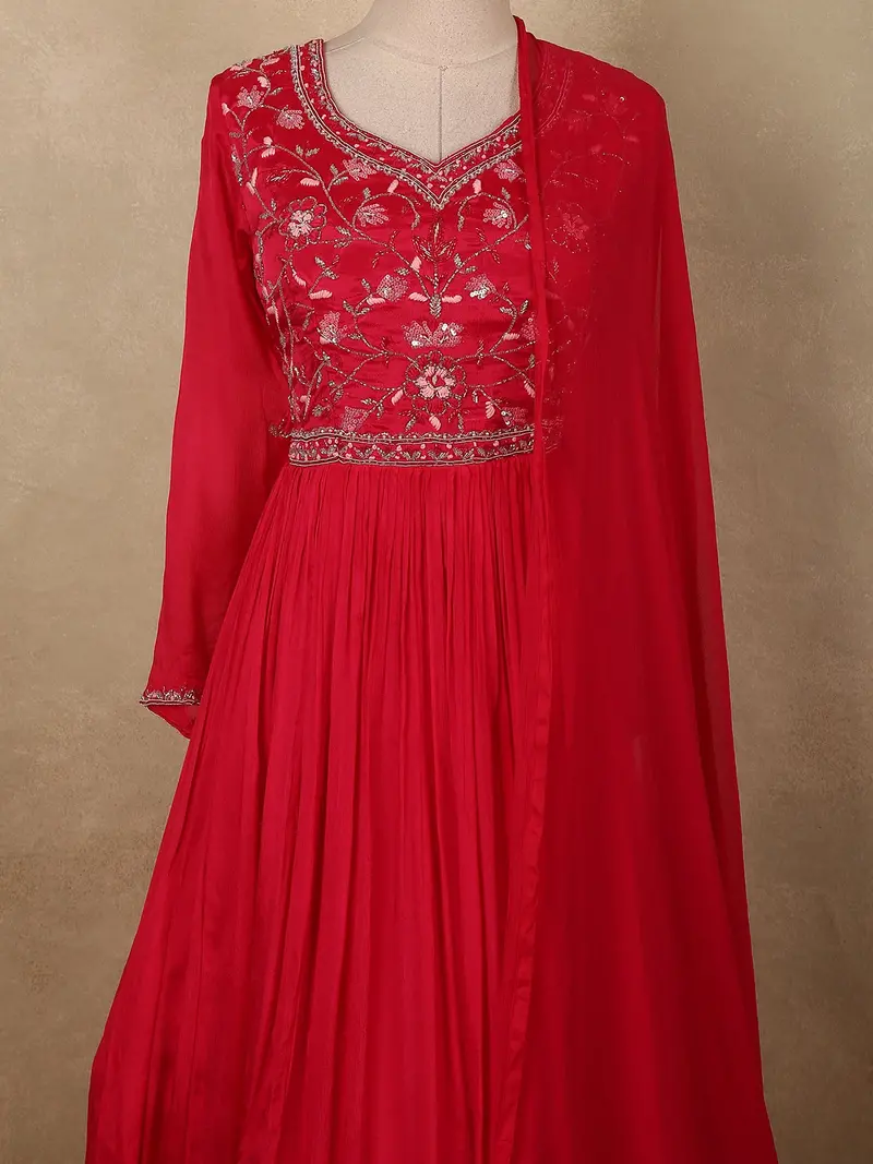 Queen Pink Floral Sequins Embroidered Design Georgette Gown With Dupatta 2