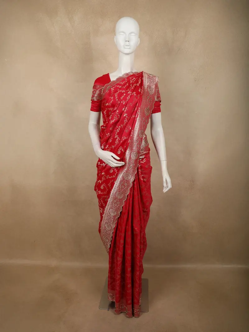Queen Pink Floral Zari Woven Design Banarasi Silk Designer Saree With Designer Border 1