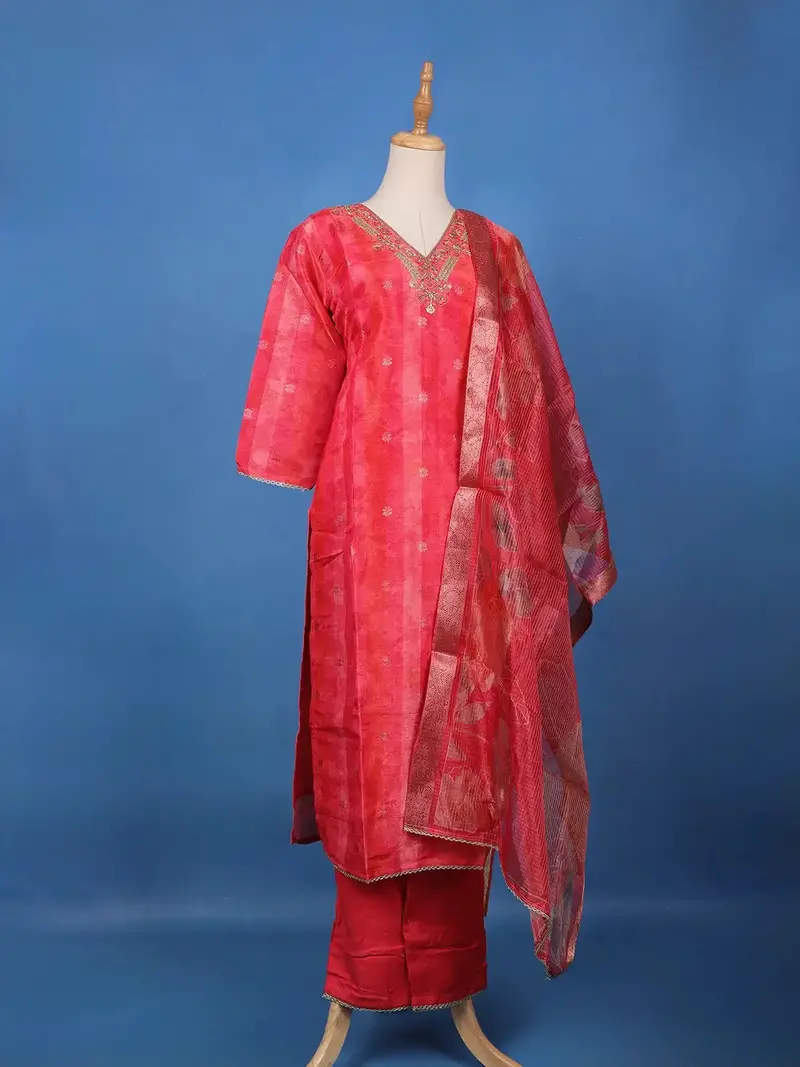 Queen Pink Sequins Floral Design Sequins Cotton Salwar Suit 3