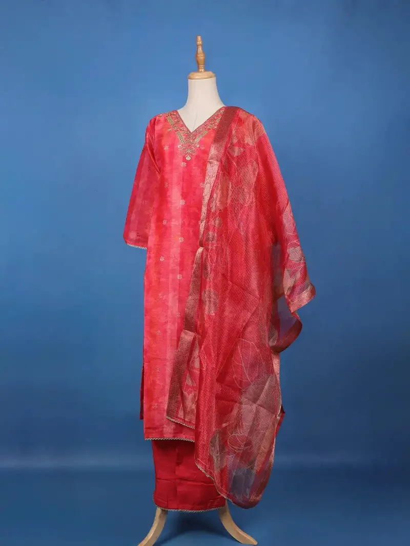 Queen Pink Sequins Floral Design Sequins Cotton Salwar Suit 4