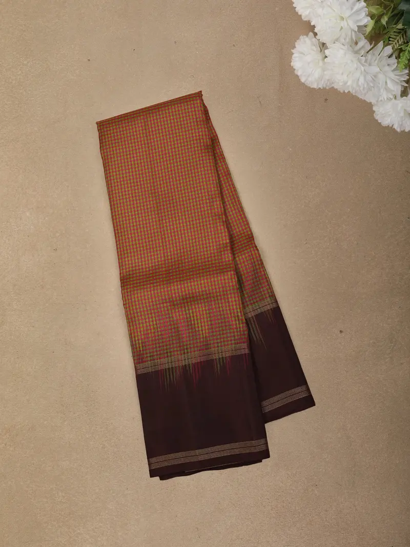 Rani Pink And Yellow Checked Woven Design Kanchipuram Silk Saree With Contrast Border 1