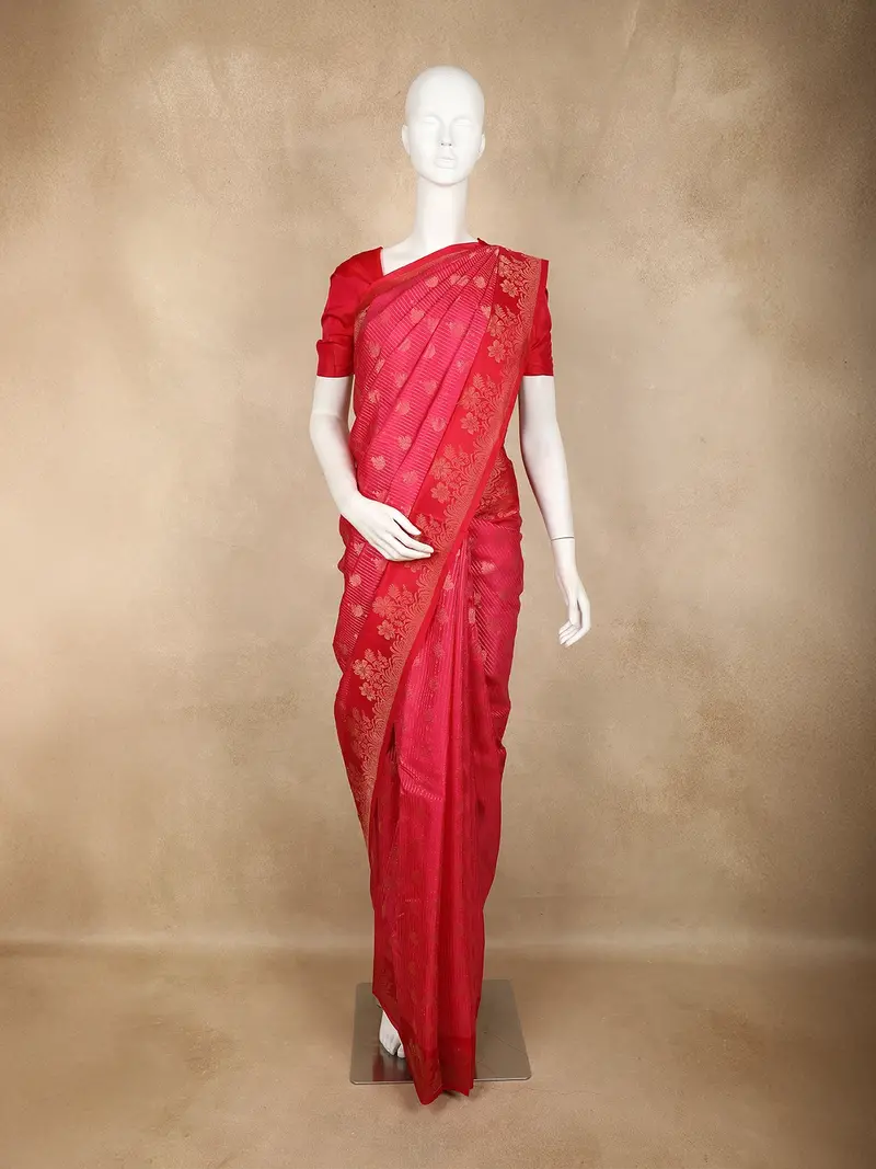 Rani Pink Floral Butta And Stripes Woven Kanchipuram Silk Saree With Floral Zari Border 1
