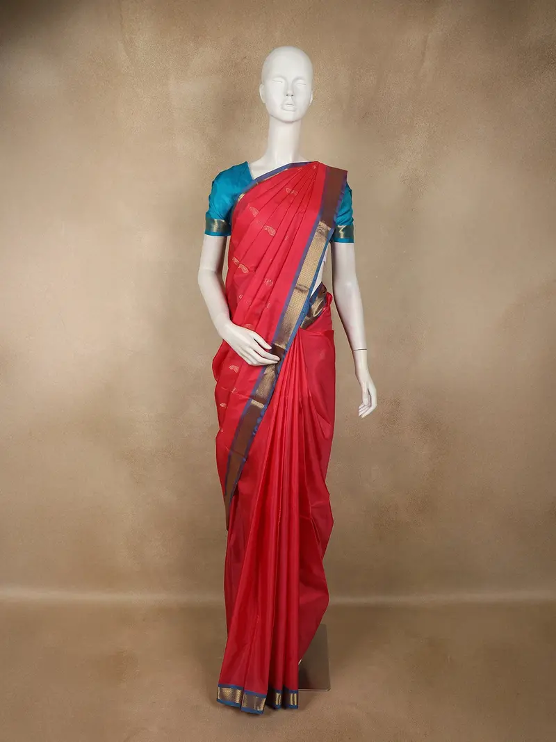 Rani Pink Floral Butta Woven Design Kanchipuram Silk Saree With Contrast Border 1