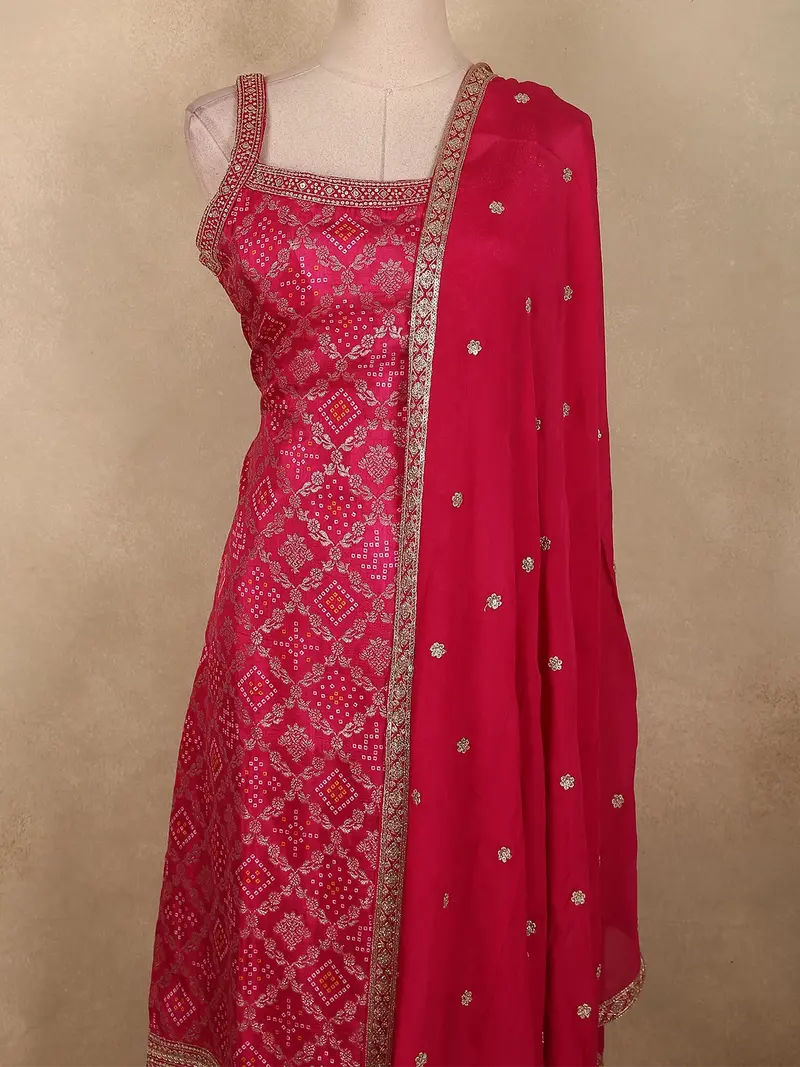 Rani Pink Geometric Zari Woven Design Banarasi Silk Palazzo Suit With Dupatta 2