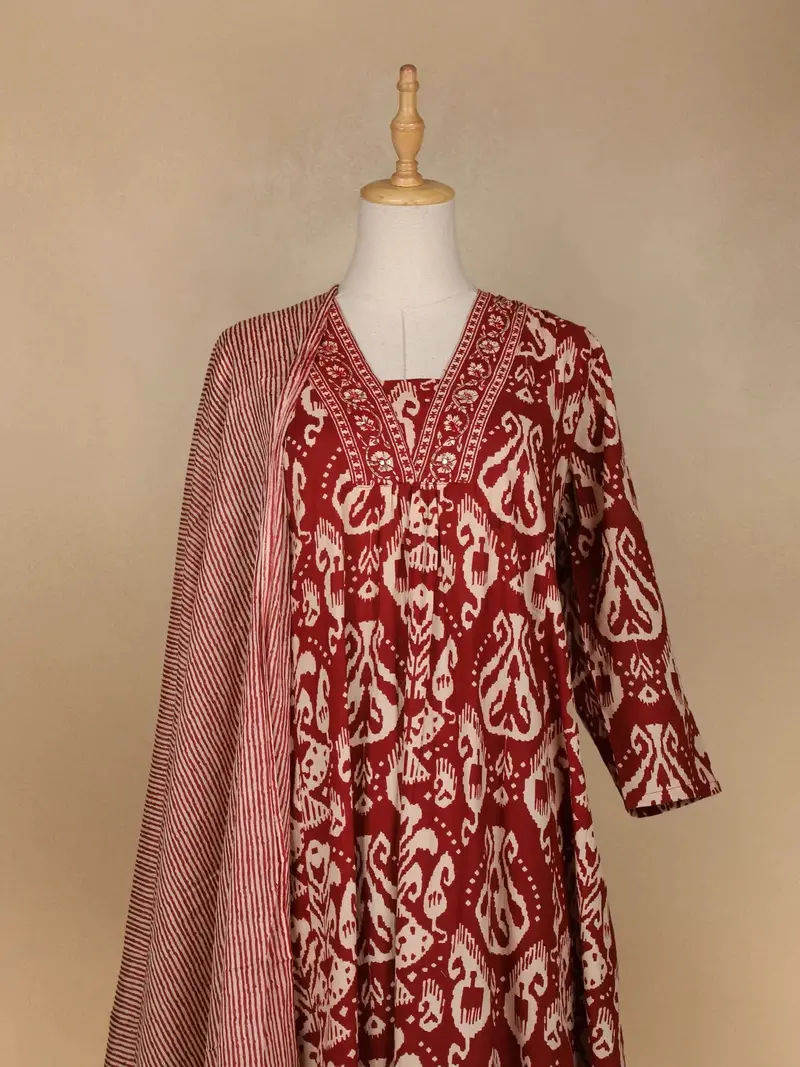 Red Abstract Designed Salwar Suit 2