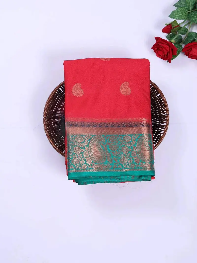 Red Art Silk Saree With Paisley Motif On The Body And Contrast Zari Border 1