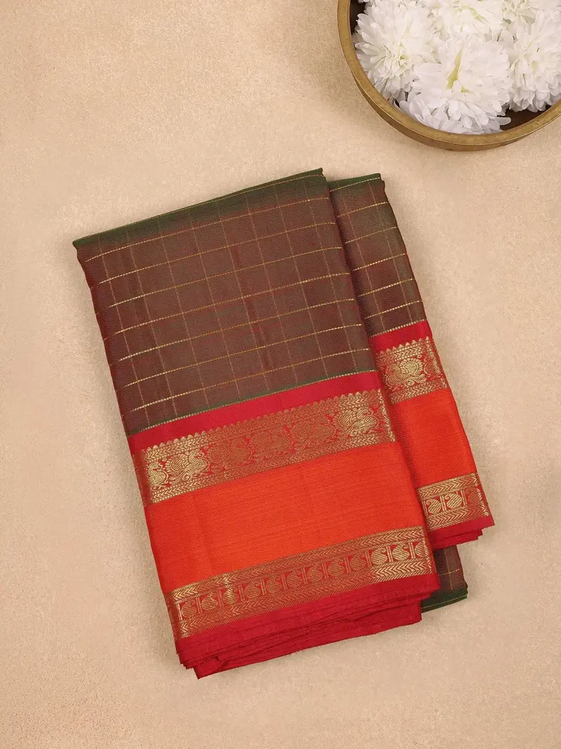 Red Checked Woven Pure Kanchipuram Silk Saree 1
