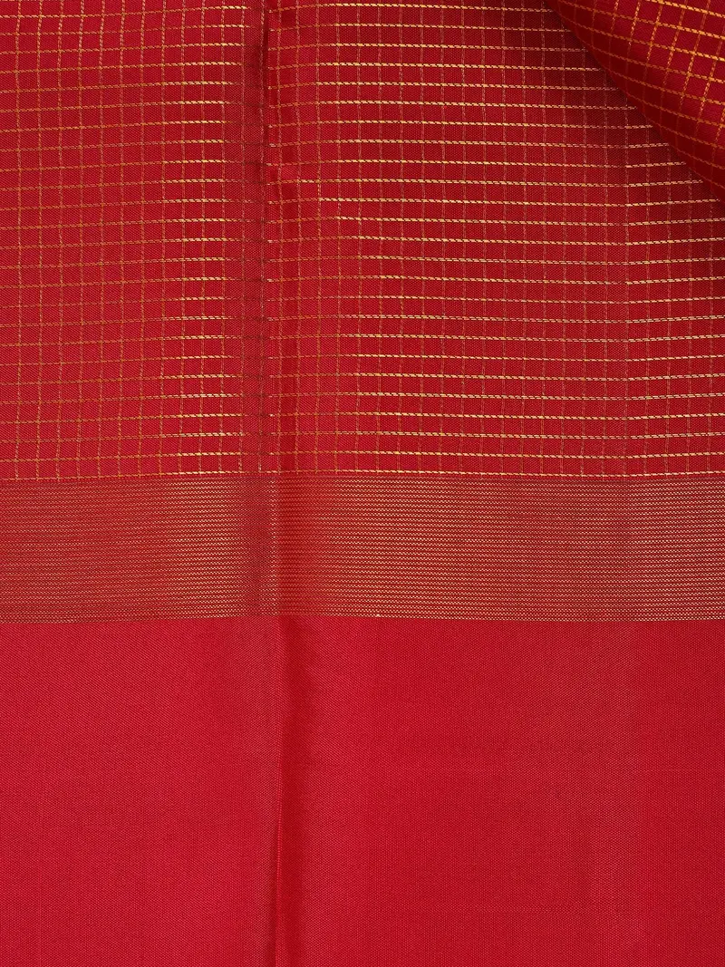 Red Checkered Woven Pure Kanchipuram Silk Saree 2
